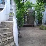 Gaudi *